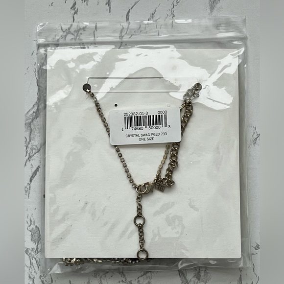 🌸 Banana Republic crystal swag necklace - Picture 2 of 2